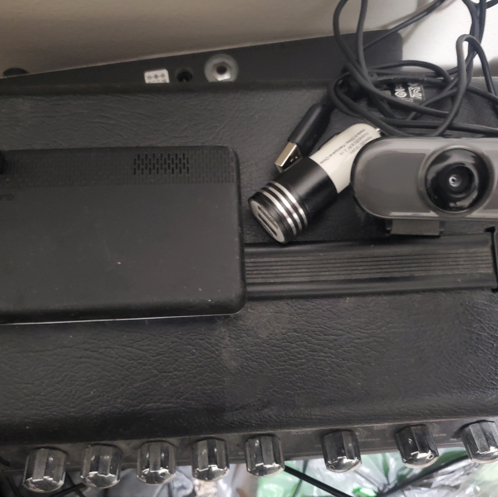 GPS & Camera - Picture 3 of 3